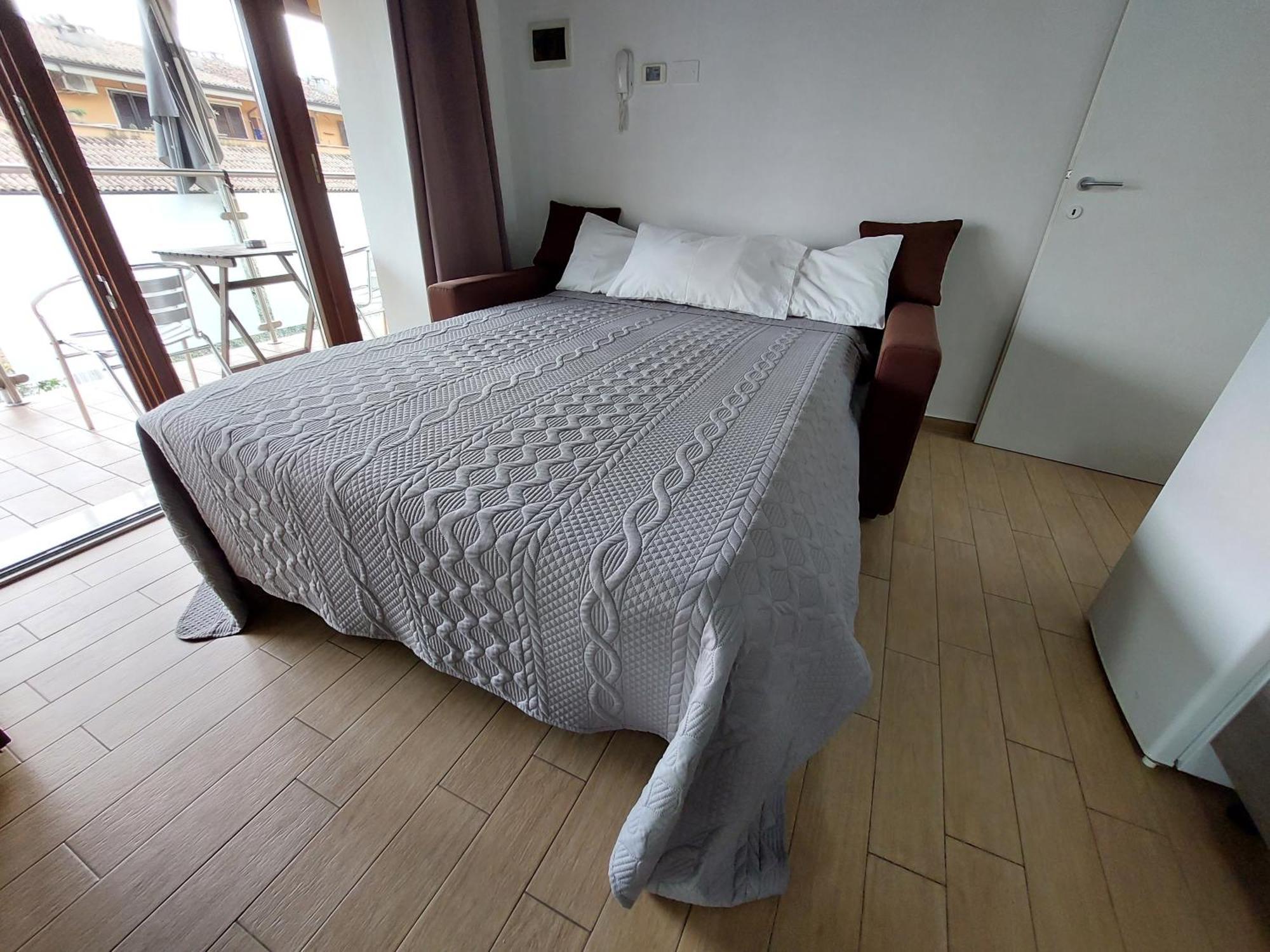 Pizzocolo Resort Fasano 加尔多内-里维耶拉 外观 照片