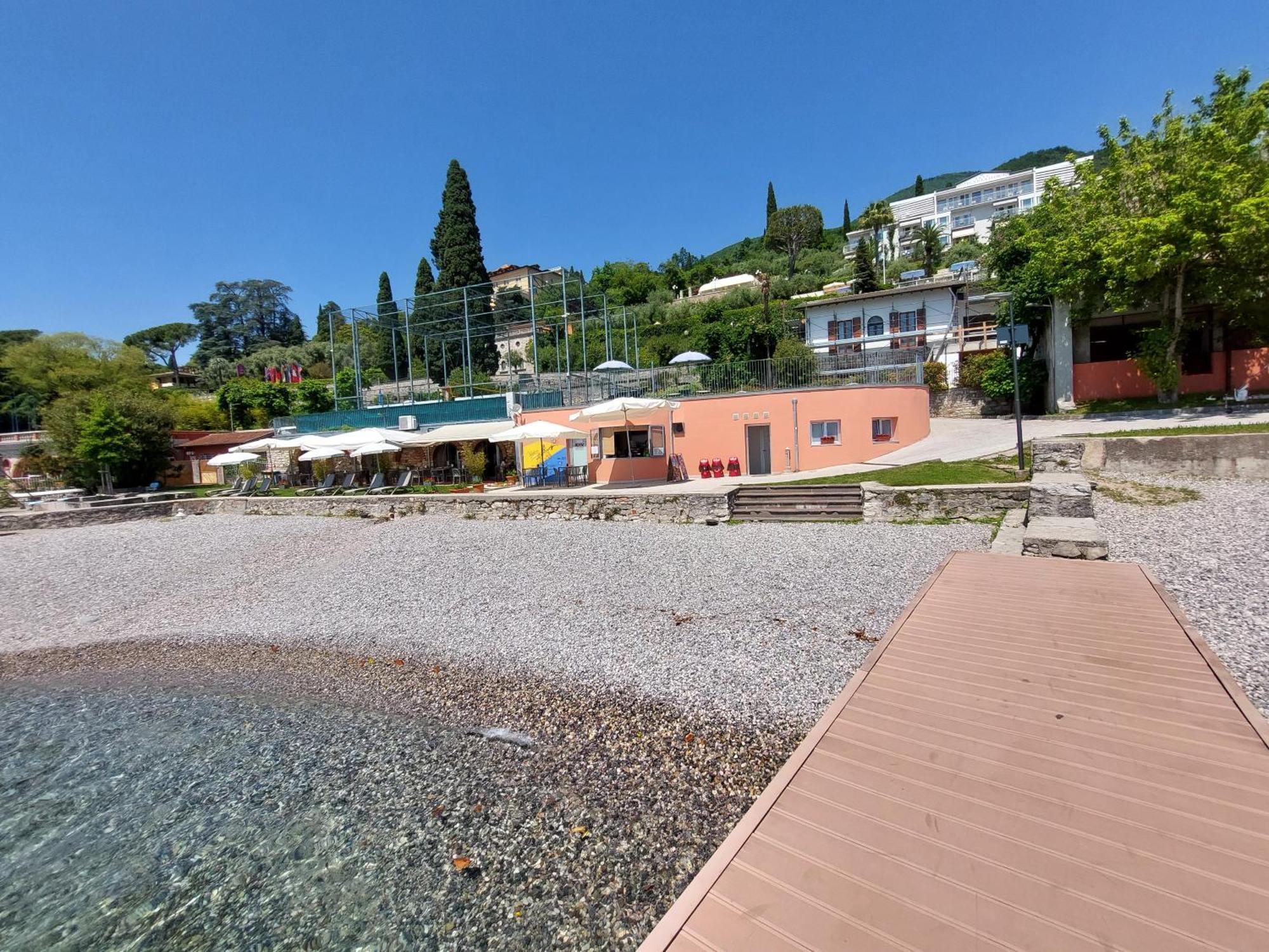 Pizzocolo Resort Fasano 加尔多内-里维耶拉 外观 照片