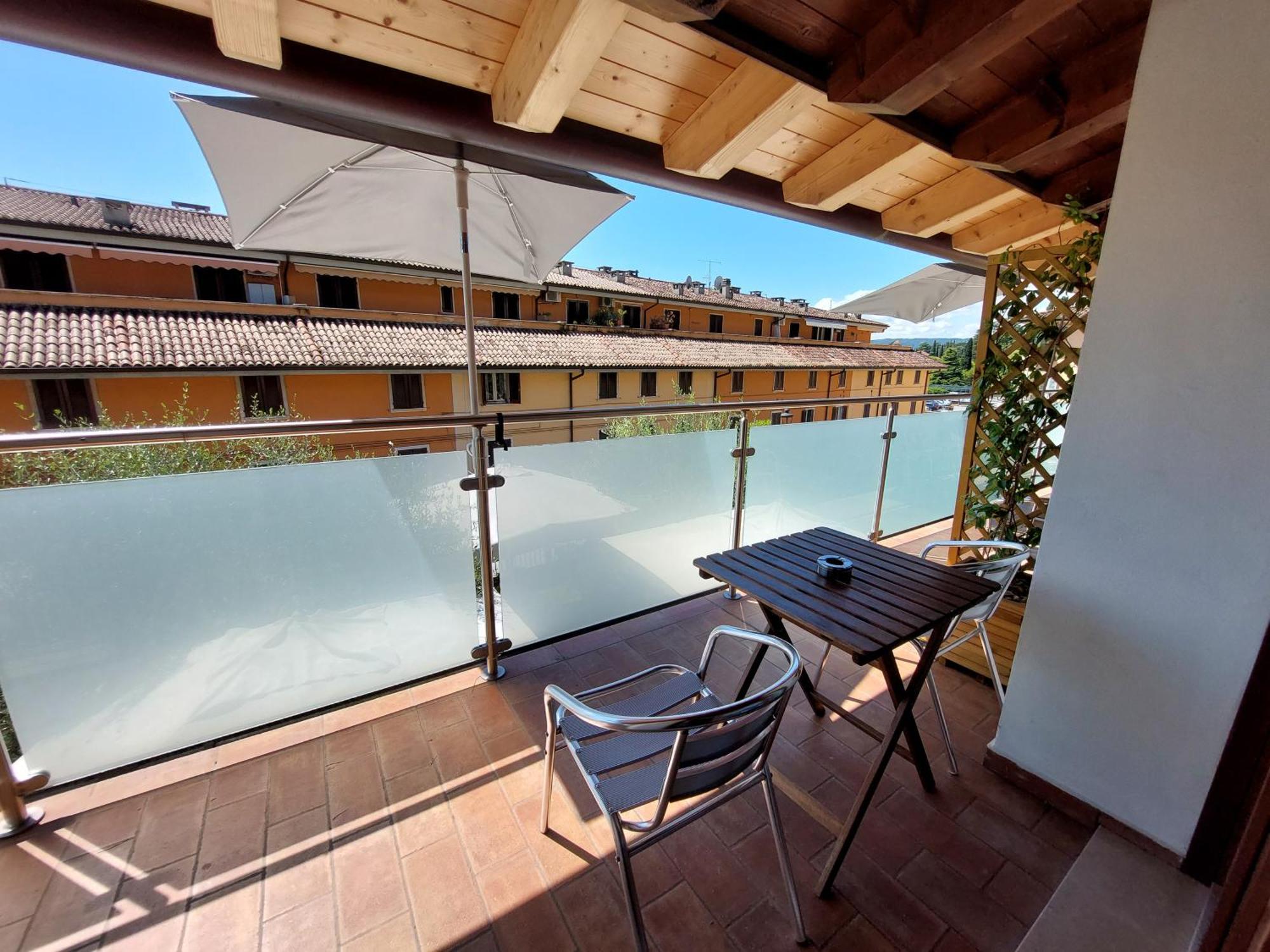 Pizzocolo Resort Fasano 加尔多内-里维耶拉 外观 照片
