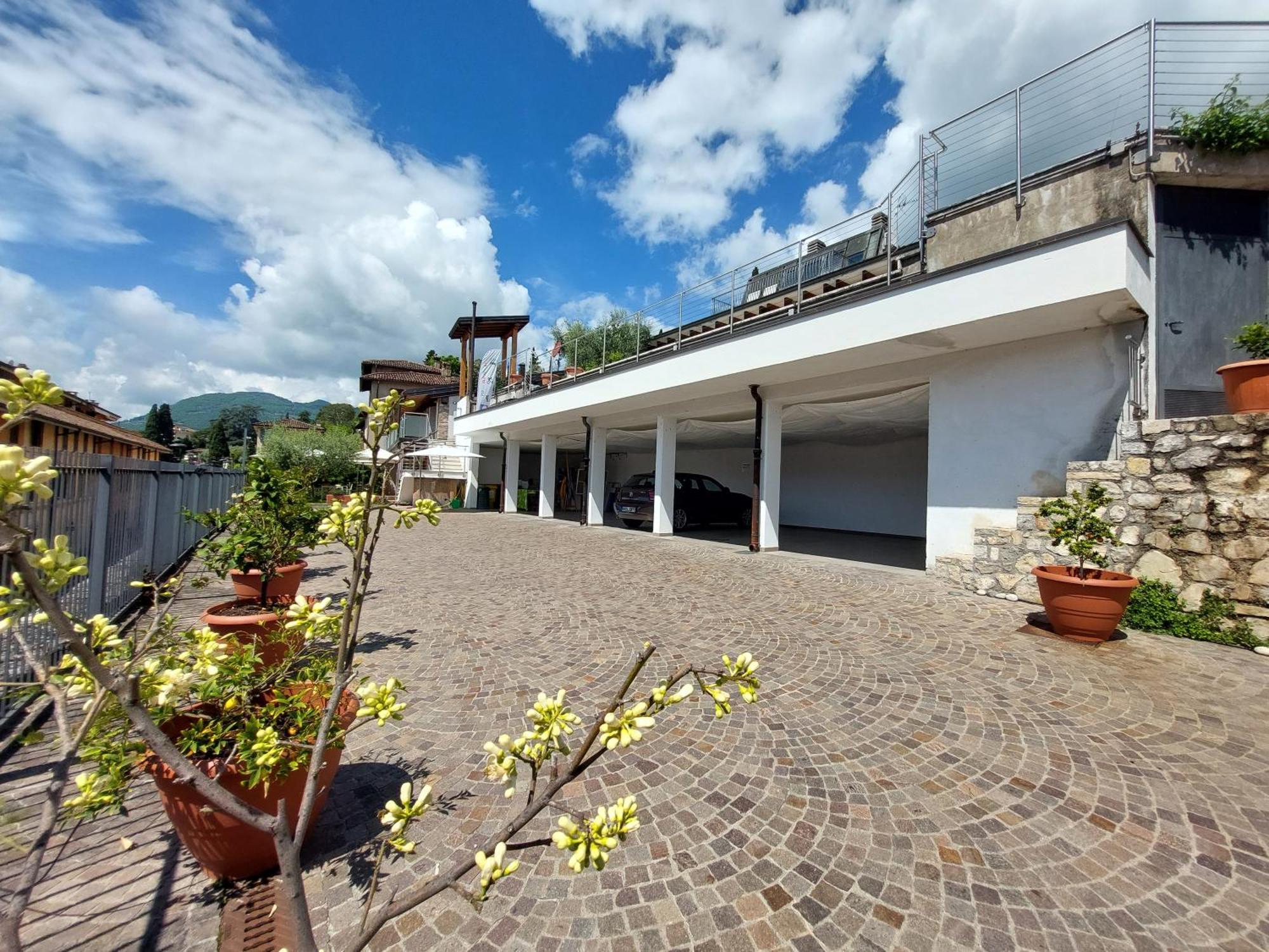 Pizzocolo Resort Fasano 加尔多内-里维耶拉 外观 照片