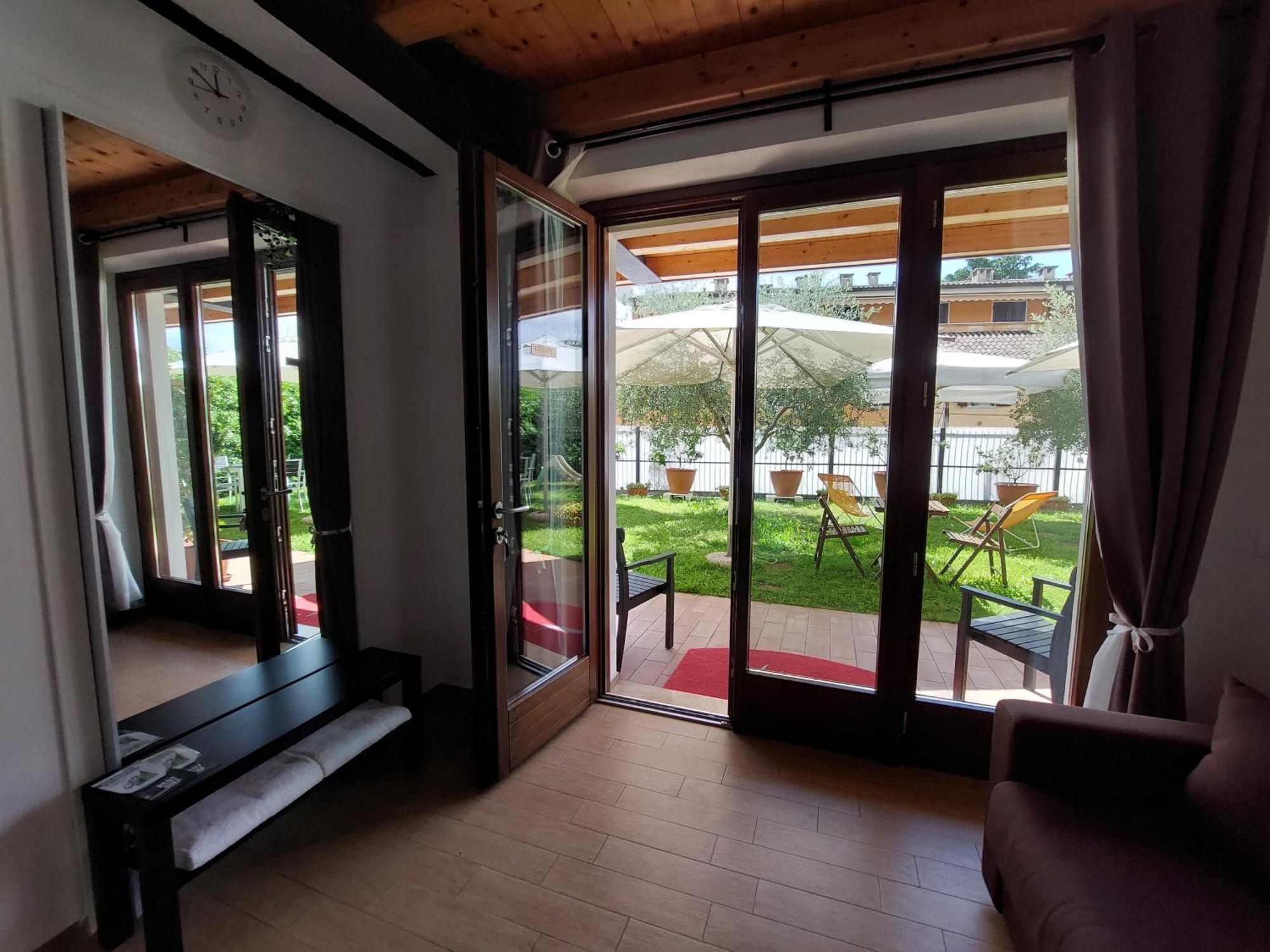 Pizzocolo Resort Fasano 加尔多内-里维耶拉 外观 照片